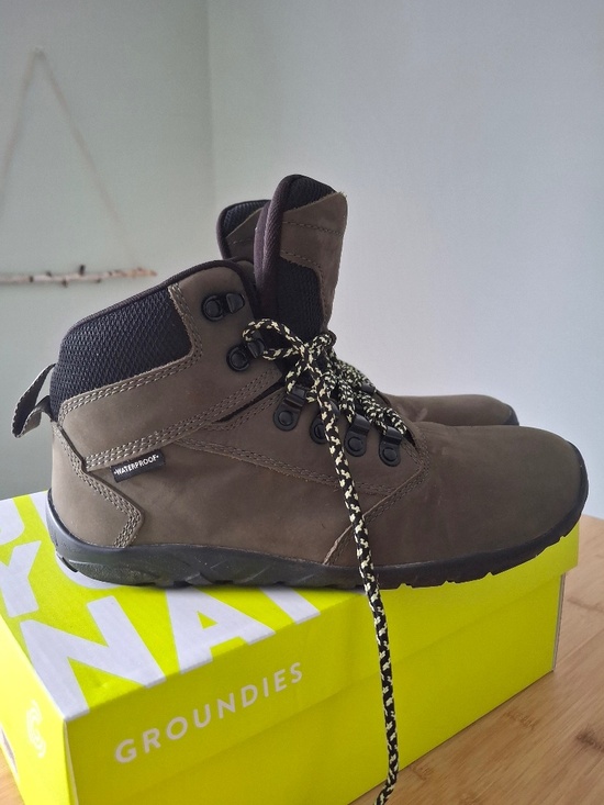 Groundies Shoes - GROUNDIES Waterproof Leather Hiking Boots, Barefoot, EU 40 Women’s size 9 Green